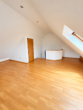 Frisch renovierte Doppelhaushälfte - ein Zuhause zum Wachsen - Spitzboden