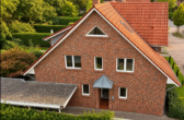 Frisch renovierte Doppelhaushälfte - ein Zuhause zum Wachsen - Hausansicht von oben