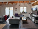 Traumhaftes Wohnen mit Halle für Ideen - Wohnzimmer