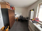 Traumhaftes Wohnen mit Halle für Ideen - Büro